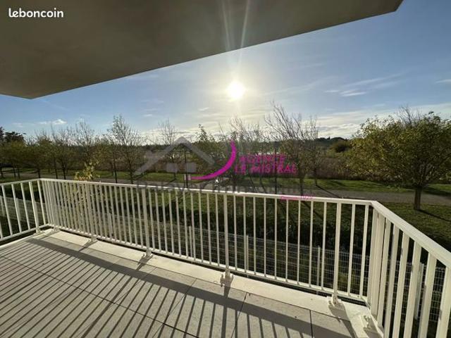 Appartement vente à Carpentras, Monteux