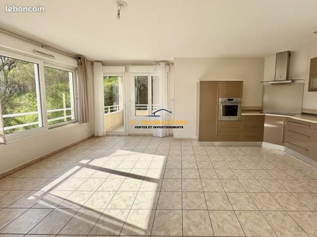 Appartement vente à Saint-Étienne, Rive-de-gier
