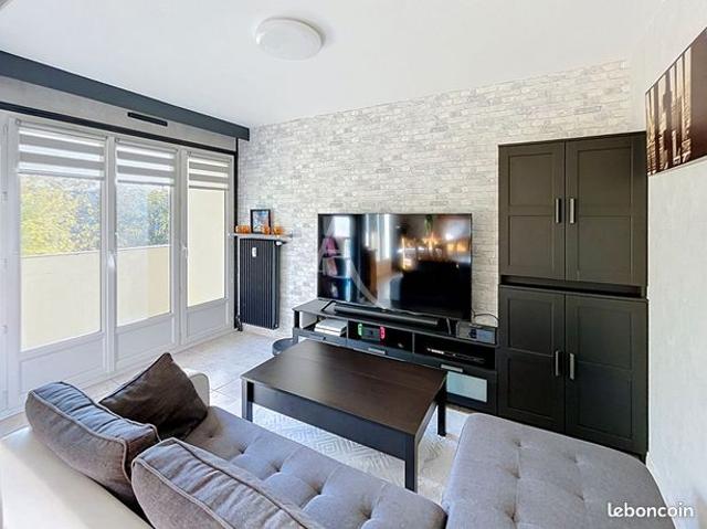 Appartement vente à Saint-Fargeau-Ponthierry, Seine-et-Marne