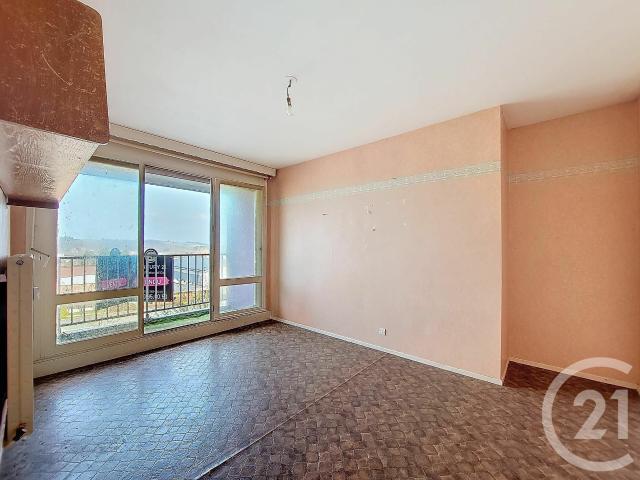 Appartement vente à Neufchâteau, Vittel