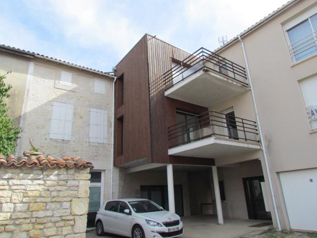 Appartement vente à Ruffec, Charente