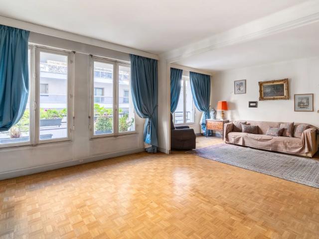 Appartement vente à Paris, Île-de-France