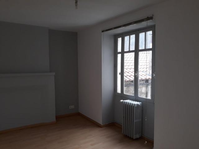 Appartement location à Nontron, Brantôme