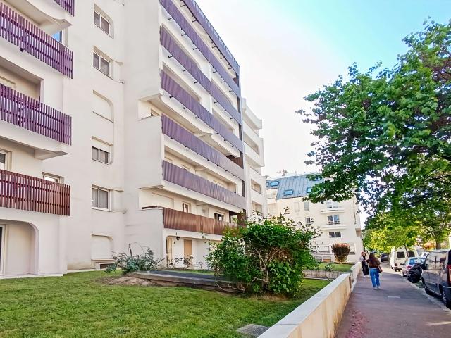 Appartement location à France métropolitaine, Suresnes