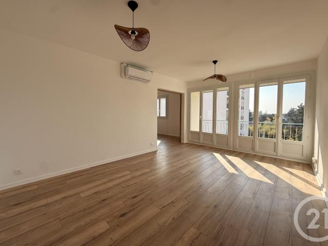 Appartement vente à France métropolitaine, Guilherand-granges