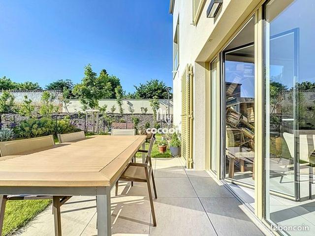 Appartement vente à Saint-Amand-Montrond, Charly