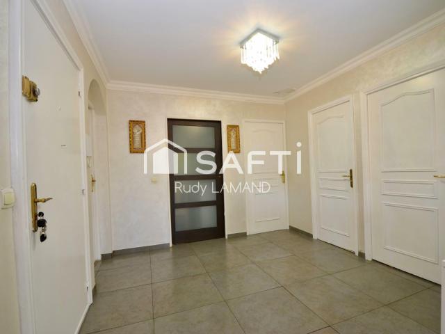 Appartement vente à France métropolitaine, La Trinité