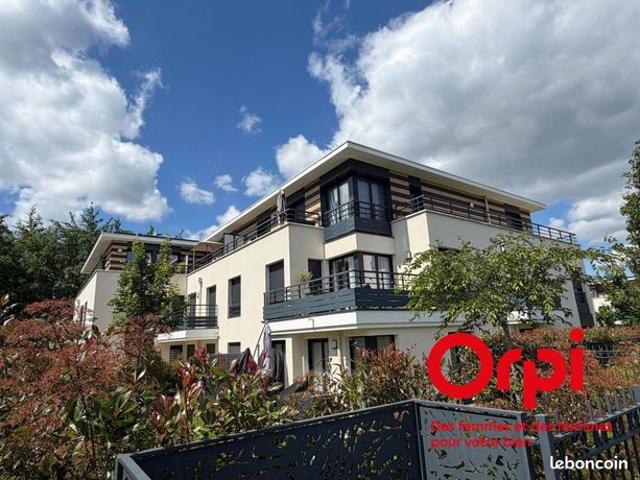 Appartement vente à Rambouillet, Voisins-le-bretonneux