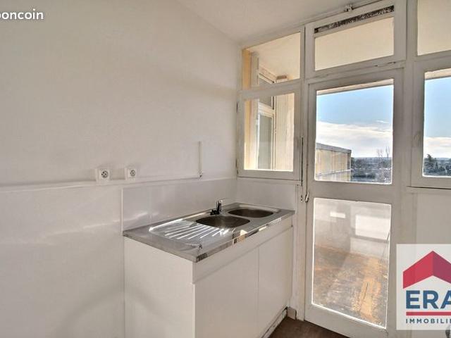 Appartement vente à Carpentras, Orange