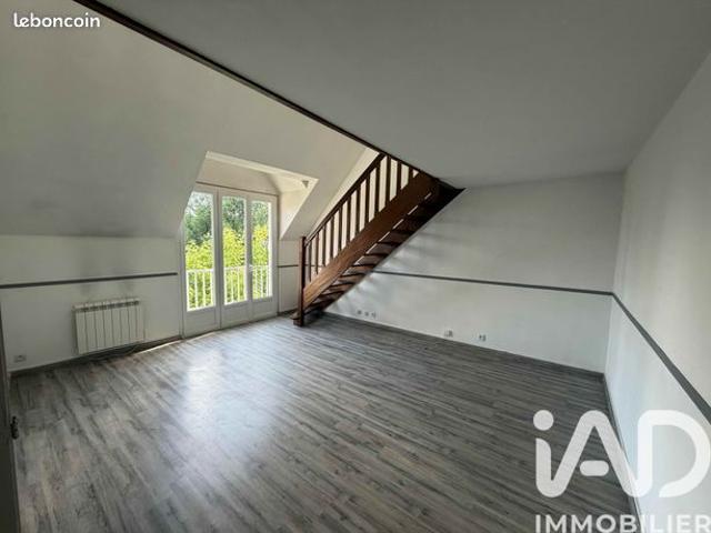 Appartement vente à Fontainebleau, Montcourt-fromonville