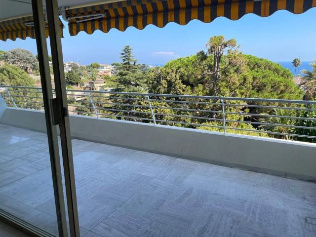 Appartement location à Font de Veyre, Cannes