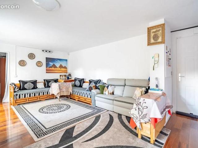 Appartement vente à Saint-Denis, Stains