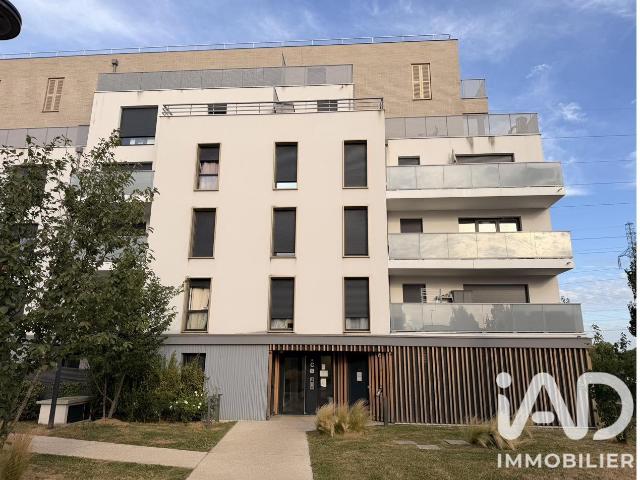 Appartement vente à Résidence Arlette Yaich Les Erables, Villiers-le-Bel