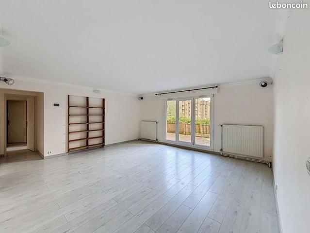 Appartement vente à Versailles, Montigny-le-bretonneux