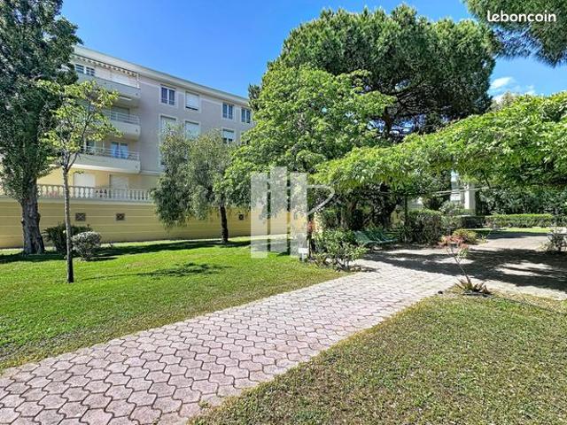 Appartement vente à Arrondissement de Draguignan, Fréjus