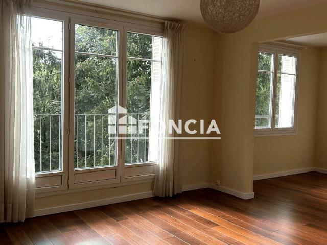 Appartement vente à France métropolitaine, Buc