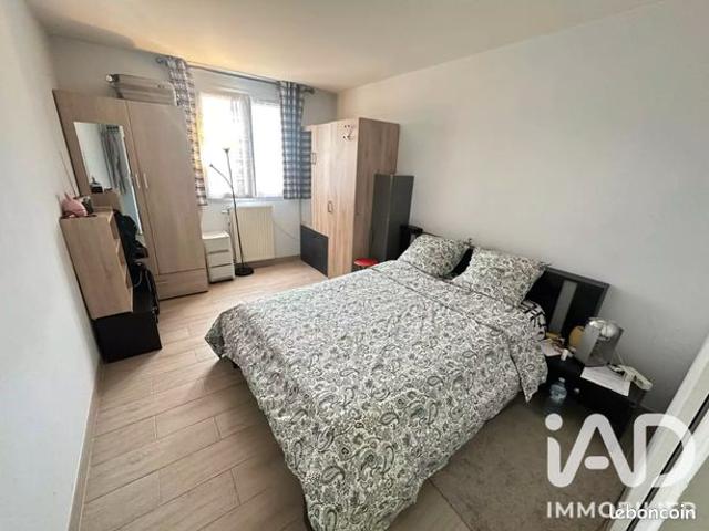 Appartement vente à Évry, Petit-bourg