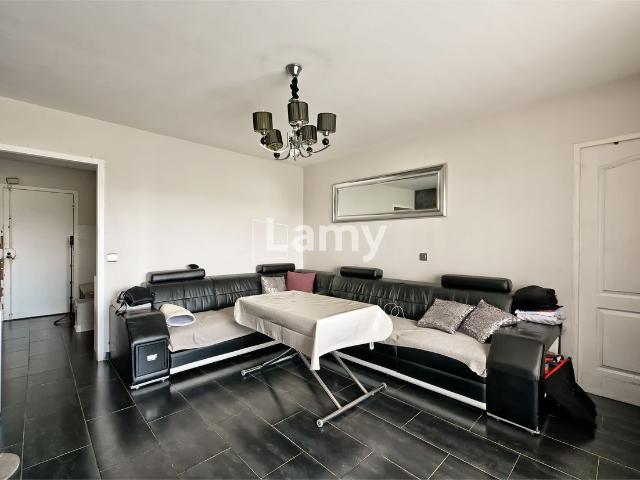 Appartement vente à Mantes-la-Jolie, Les Mureaux