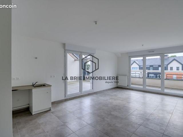 Appartement vente à Torcy, Emerainville