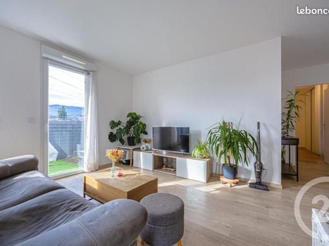 Appartement vente à Annecy, Sales