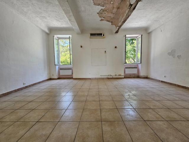 Appartement vente à Nice, Levens