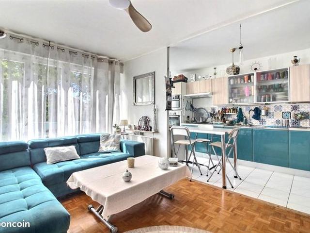 Appartement vente à Châtenay-Malabry, Hauts-de-Seine