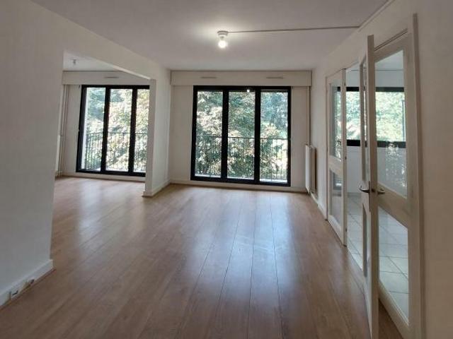 Appartement location à France métropolitaine, Rueil-malmaison