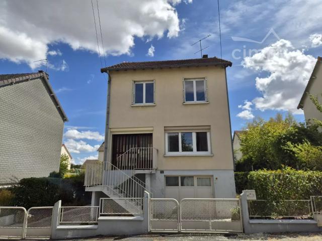 Maison vente à Bourges, Cher