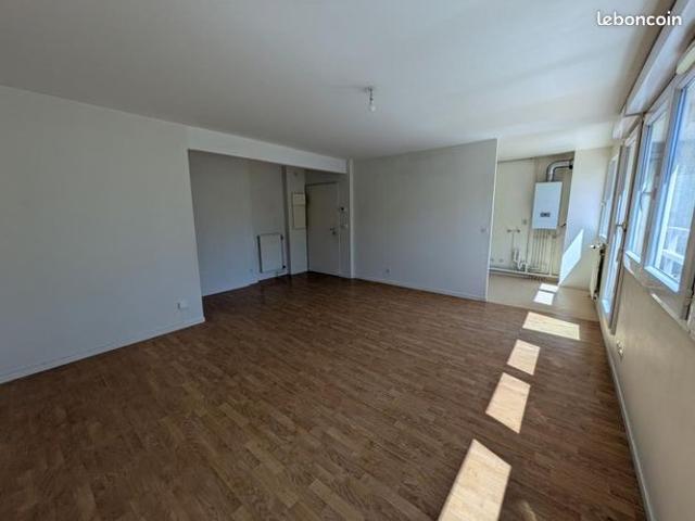 Appartement vente à Melun, Savigny-le-temple