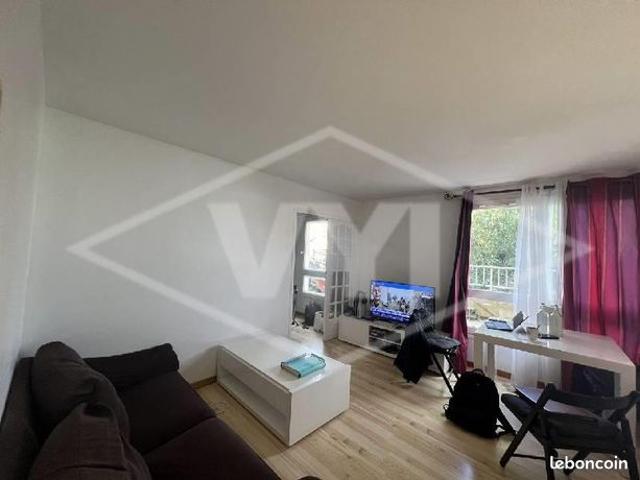 Appartement vente à Melun, Combs-la-ville