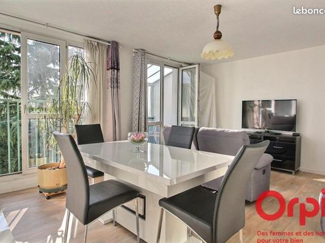 Appartement vente à Versailles, Montigny-le-bretonneux