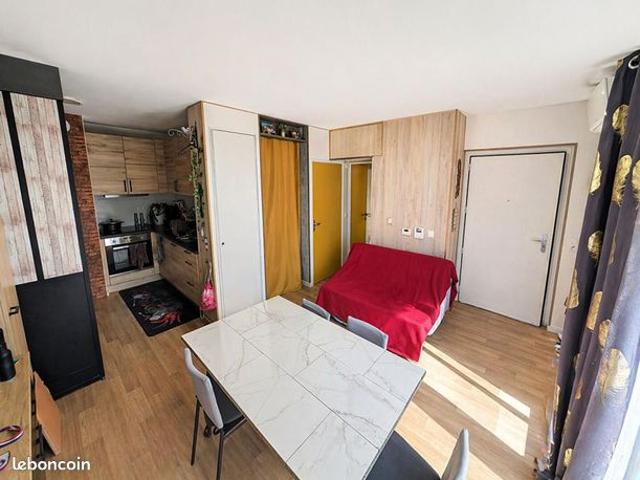 Appartement vente à La Tour-du-Pin, L'isle-d'abeau