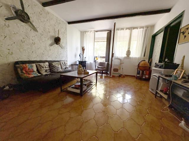 Appartement vente à Le Trébon, Arles