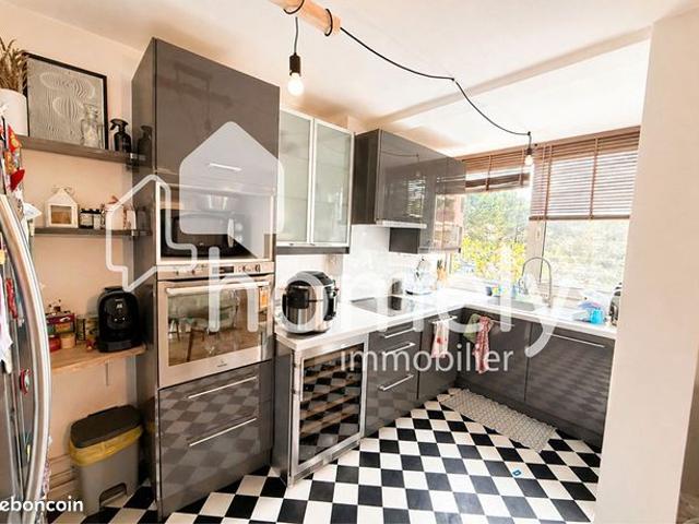 Appartement vente à Aix-en-Provence, Aix-en-provence