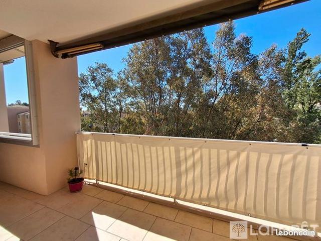 Appartement vente à Arrondissement de Toulon, Hyères