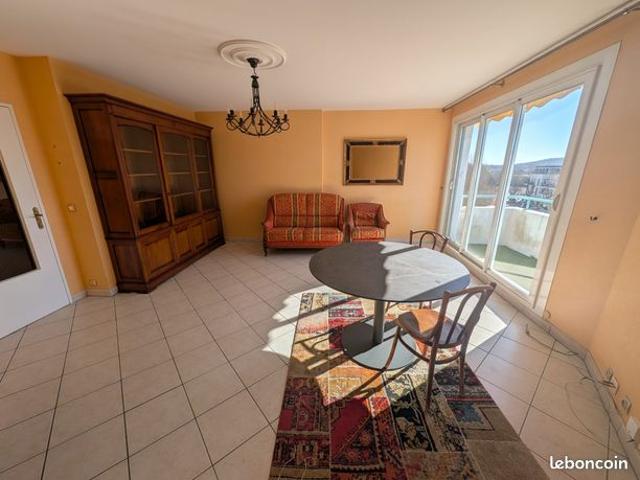 Appartement vente à Versailles, Les Clayes-sous-bois