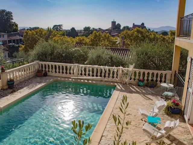 Appartement vente à Le Château, Montauroux