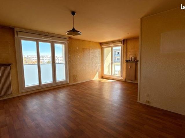 Appartement vente à Châlons-en-Champagne, Saint-memmie