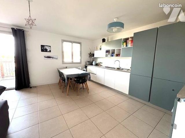 Appartement vente à Gex, Chevry