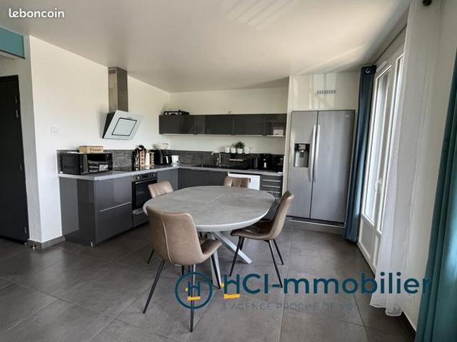 Appartement vente à Ussel, Saint-rémy
