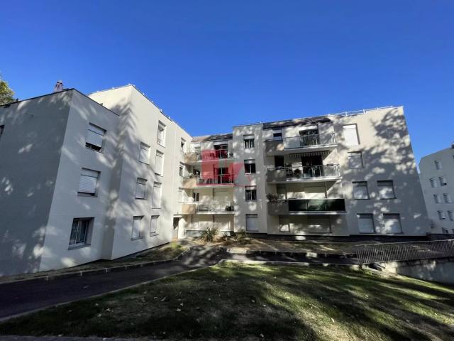 Appartement vente à Quartier La Ferme / Les Îles / Les Chartreux, Issy-les-Moulineaux