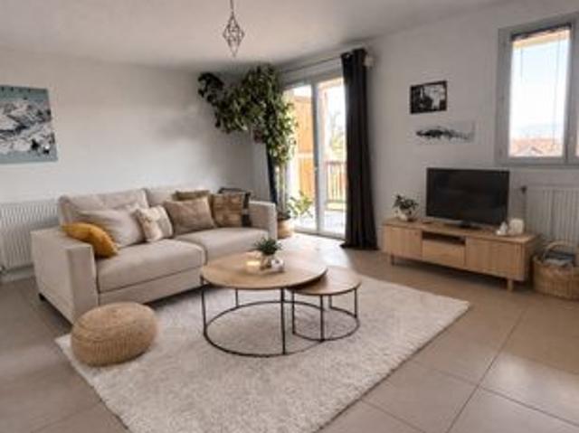 Appartement vente à Gex, Chevry