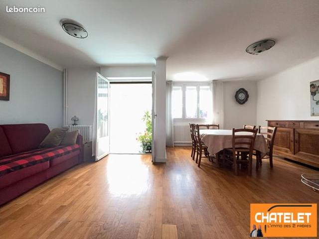 Appartement vente à Bourg-en-Bresse, Bourg-en-bresse