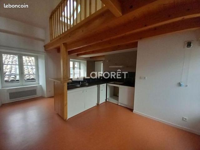 Appartement vente à Saint-Flour, Saint-flour
