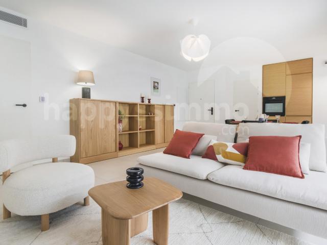 Appartement vente à Arrondissement de Toulon, Hyères