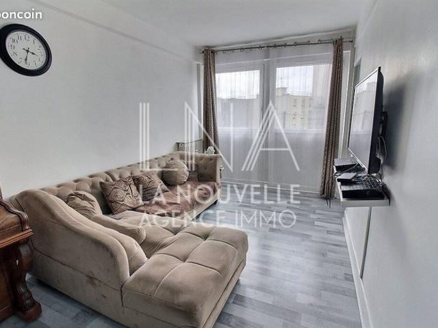 Appartement vente à Bobigny, Romainville