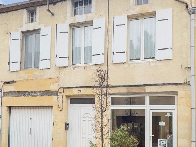 Appartement vente à France métropolitaine, Le Bugue