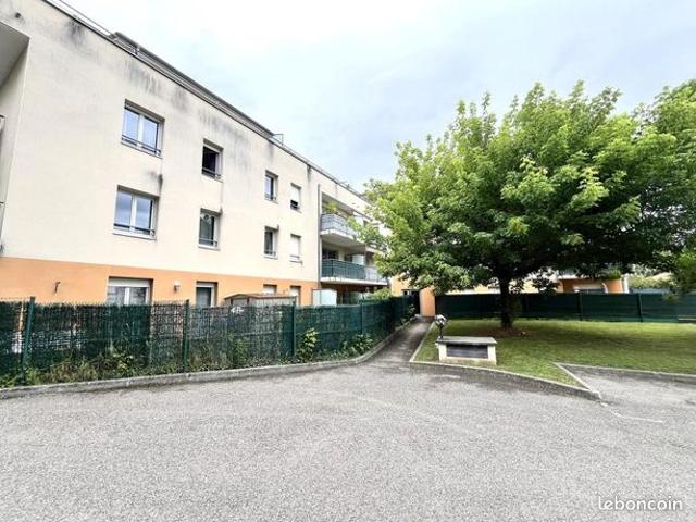 Appartement vente à La Tour-du-Pin, Tignieu-jameyzieu