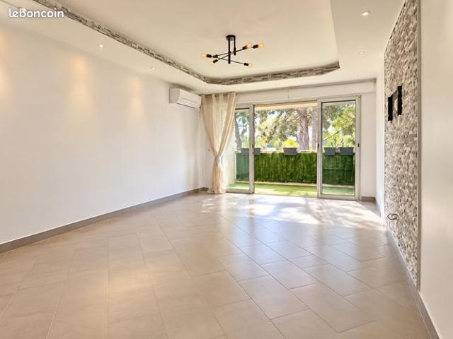 Appartement vente à Fréjus, Var