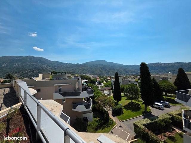 Appartement vente à Carros, Alpes-Maritimes